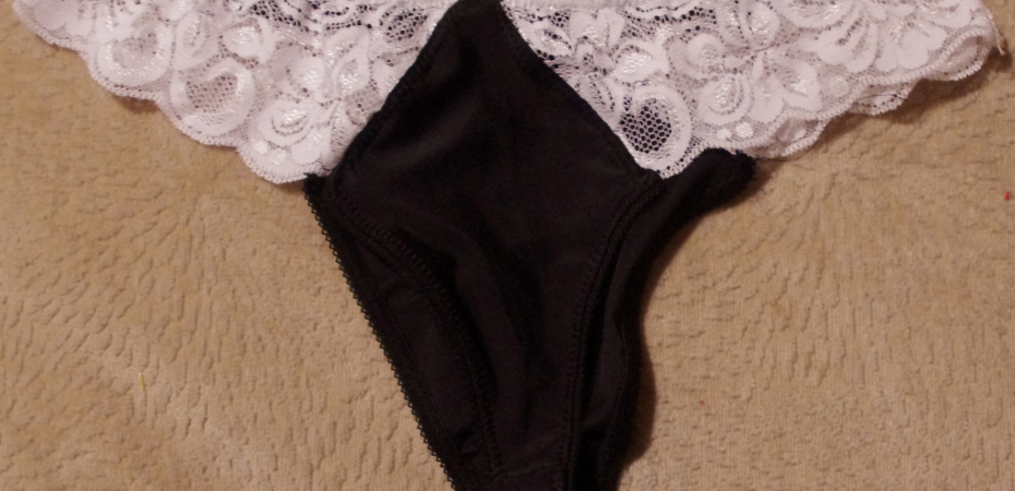 Assembly Line Sewing: Fehr Trade's Lacy Thong – Miss Celie's Pants