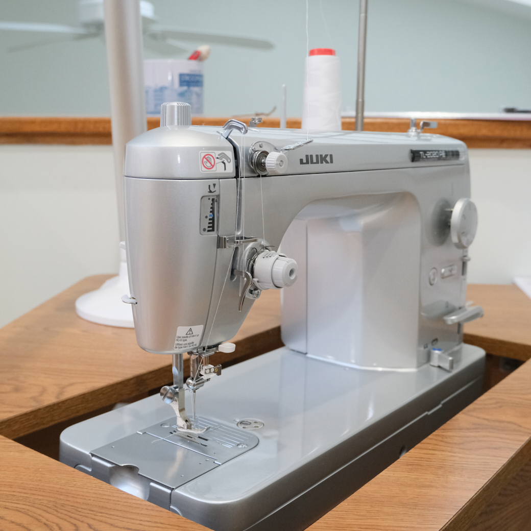  Juki TL-15 9 Mid-Arm Quilting and Piecing Machine